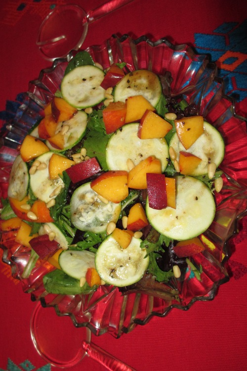 Fresh peach salad; Photo:KFawcett